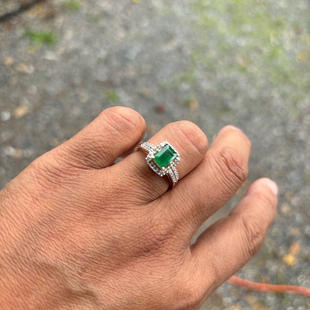 14k Gold Natural Deposit & Emerald Ring ✨FIRM✨ - Picture 6 of 16